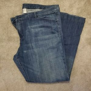 Womens jeans 2 pairs